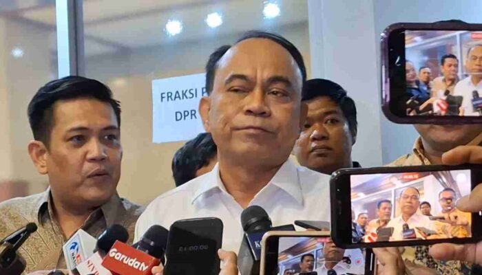 Eks Menkominfo Budi Arie Bantah Keterlibatannya dalam Kasus Judi Online Komdigi