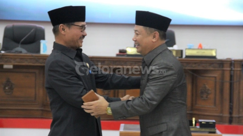 DPRD Barsel Usulkan Peresmian Bupati Terpilih (foto: Geloranews.co)