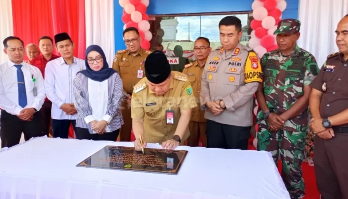 PJ Bupati Barsel Resmikan Mal Pelayanan Publik, Warga Kini Lebih Mudah Urus Administrasi