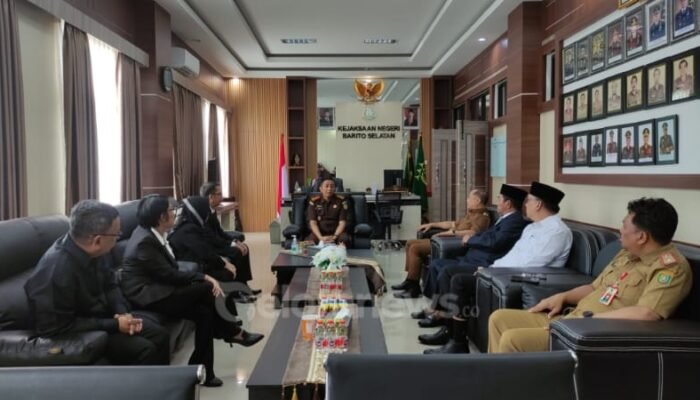 Bupati Barsel Kunjungi Kejari, Perkuat Sinergi untuk Transparansi dan Akuntabilitas Pembangunan