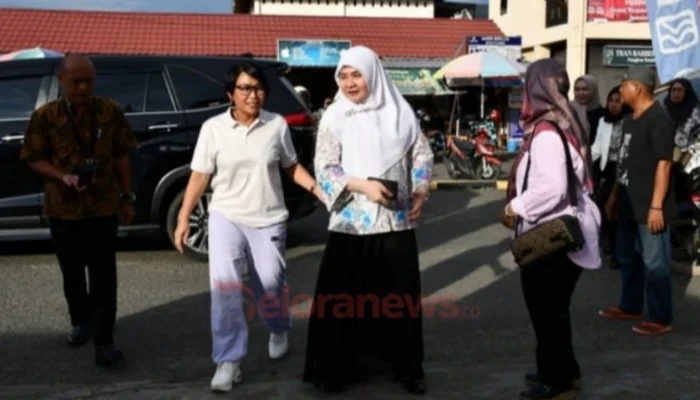 Ketua TP-PKK Barsel Tinjau Pasar Ramadhan, Dukung UMKM dan Pererat Silaturahmi