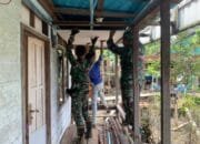 Rehab Mushola Desa Talio, Satgas TMMD ke-124 Kodim 1012/Buntok Pasang Plafon Demi Kenyamanan Ibadah