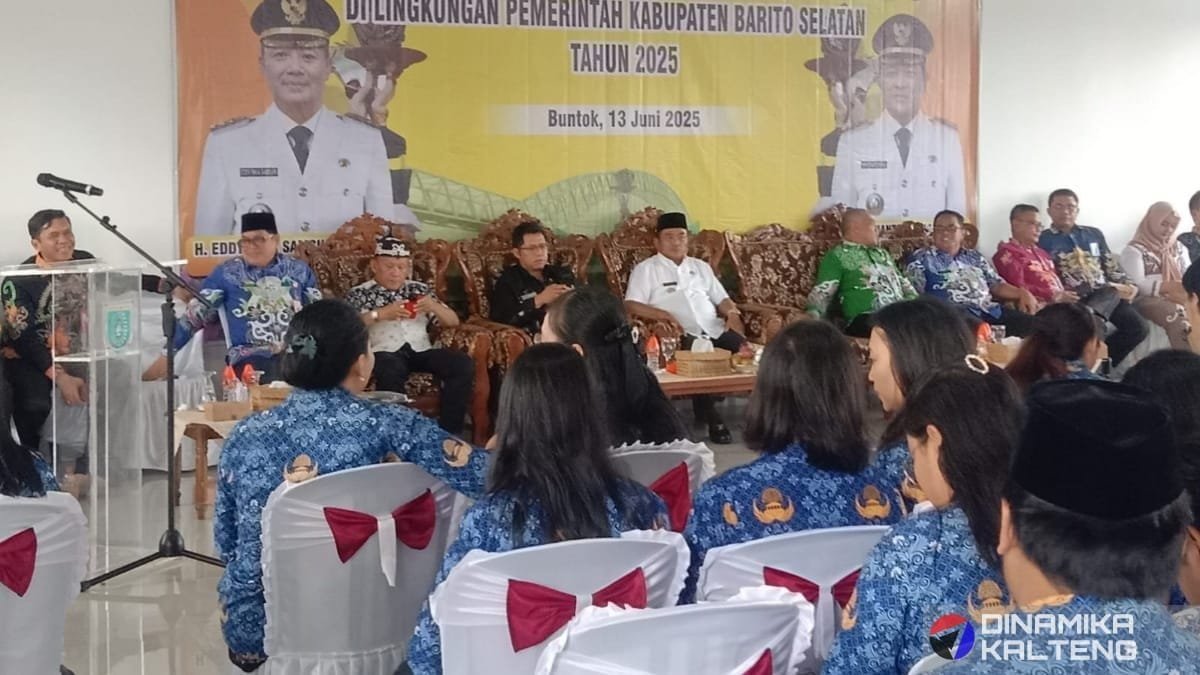 295-pejabat-fungsional-resmi-dilantik,-wabup-barsel-tegaskan-pentingnya-dedikasi-dan-integritas