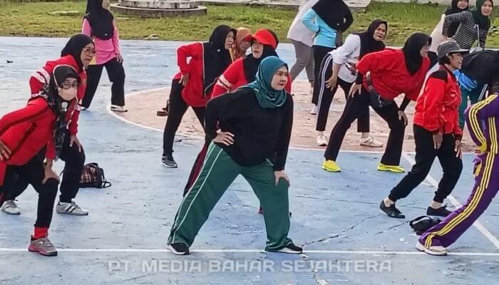 TP PKK Barsel Menggelar Senam Bersama Lansia dan Cek Kesehatan Gratis