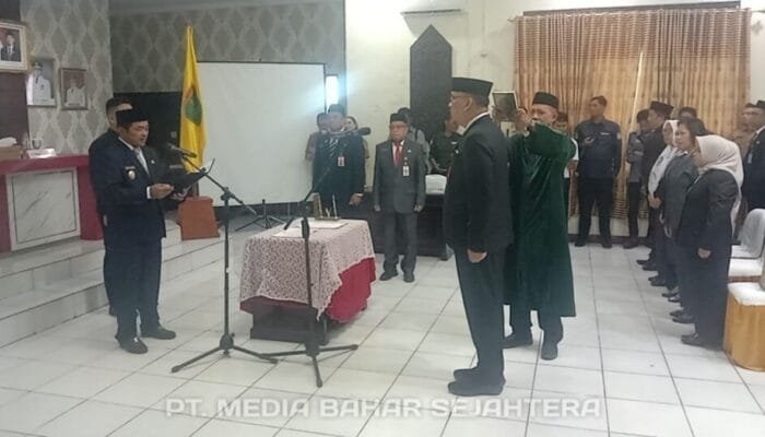 Edi Purwanto Resmi Dilantik Jadi Staf Ahli Bidang Hukum dan Politik Pemkab Barito Selatan