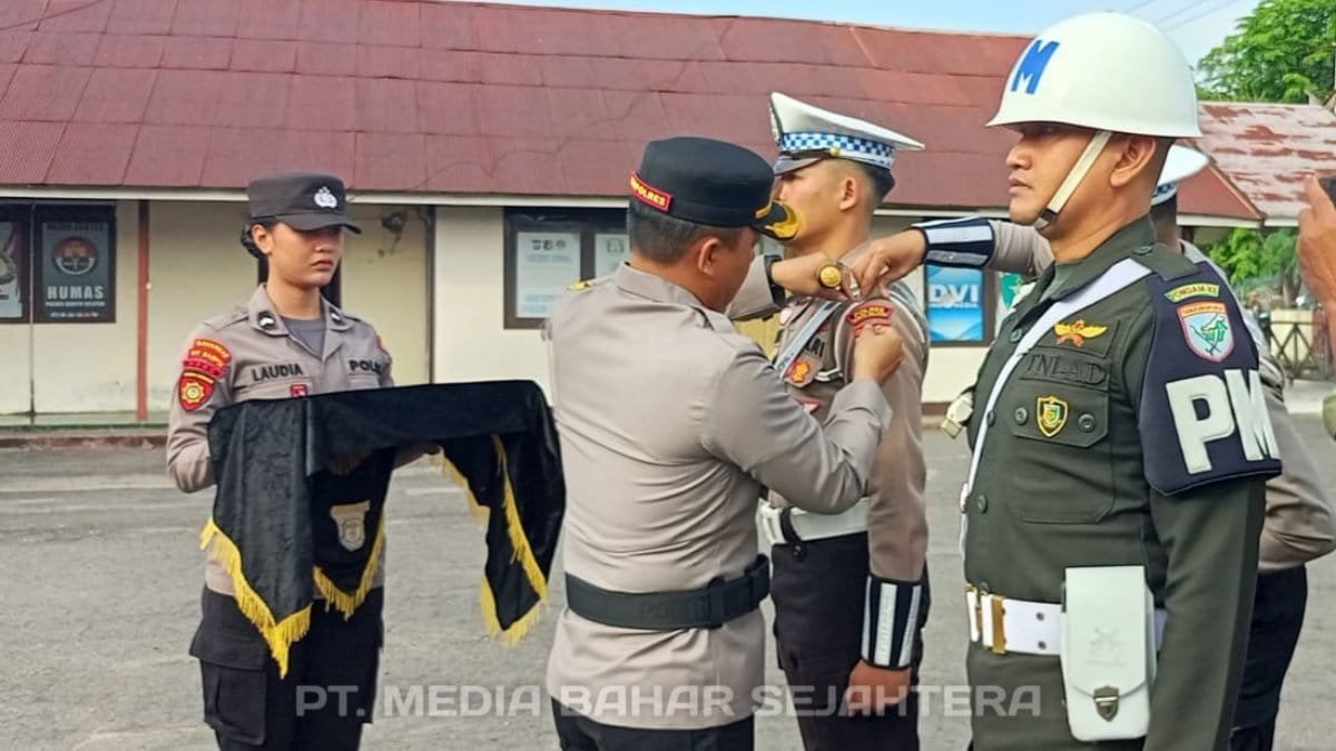 polres-barsel-melaksanakan-apel-gelar-pasukan-operasi-patuh-telabang-2025