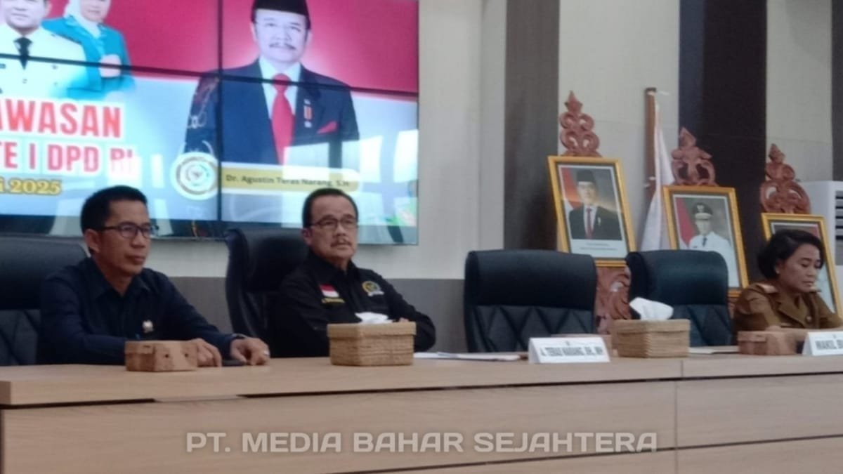 wakil-ketua-dprd-barsel-hadiri-rapat-pengawasan-komite-i-dpd-ri-di-kantor-dpupr