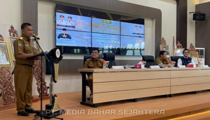 Asisten II Setda Barsel Buka Sertifikasi Kompetensi Kerja Konstruksi Jenjang 7