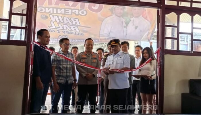 Wabup Barsel Resmikan Rain Ball Billiard & Café, Dorong Pertumbuhan Ekonomi Kreatif