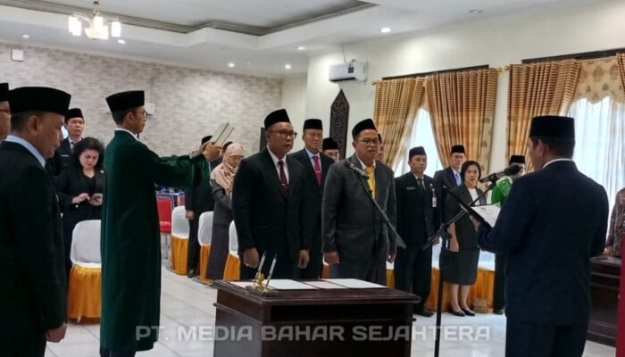 Wabup Barsel Lantik dr. Dadang Baskoro Jadi Direktur RSUD Jaraga Sasameh Buntok