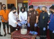 Polres Barsel Musnahkan 57,35 Gram Sabu, Tiga Pengedar Diringkus