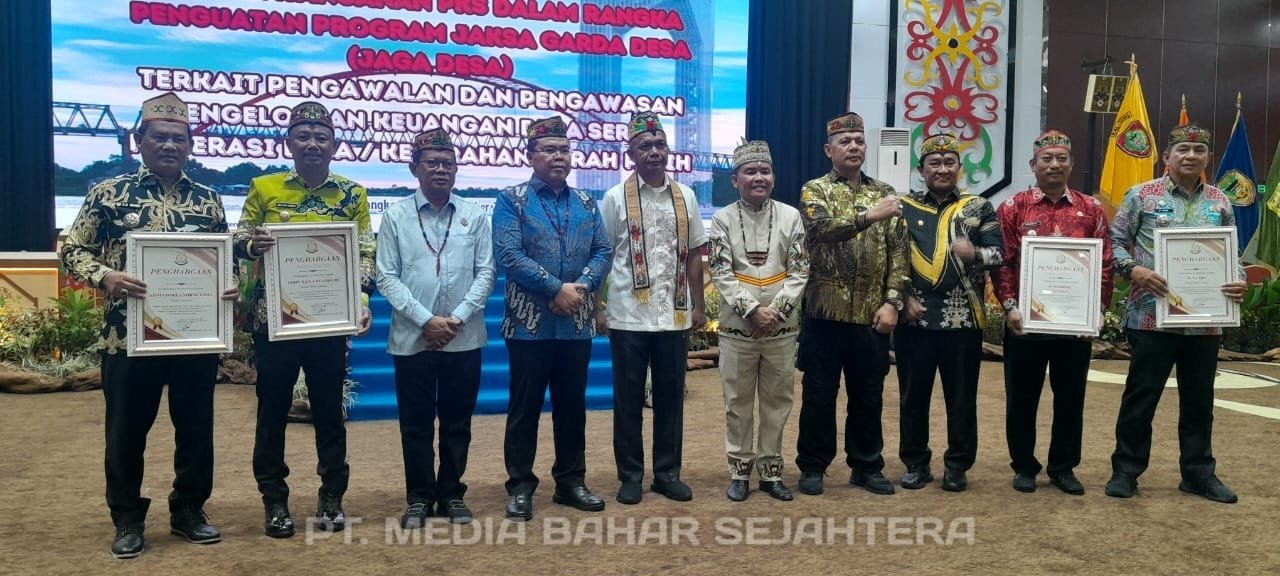 bupati-barsel-hadiri-penandatanganan-kerja-sama-koperasi-desa-adyaksa-2025