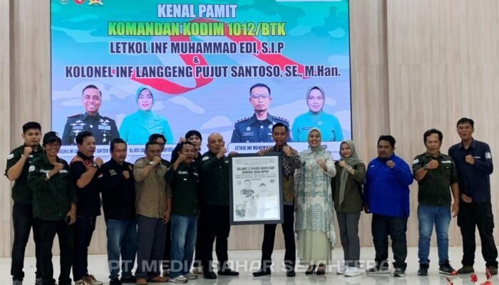 Kenal Pamit Dandim 1012/Buntok, PWI Barsel Beri Penghargaan dan Harapan