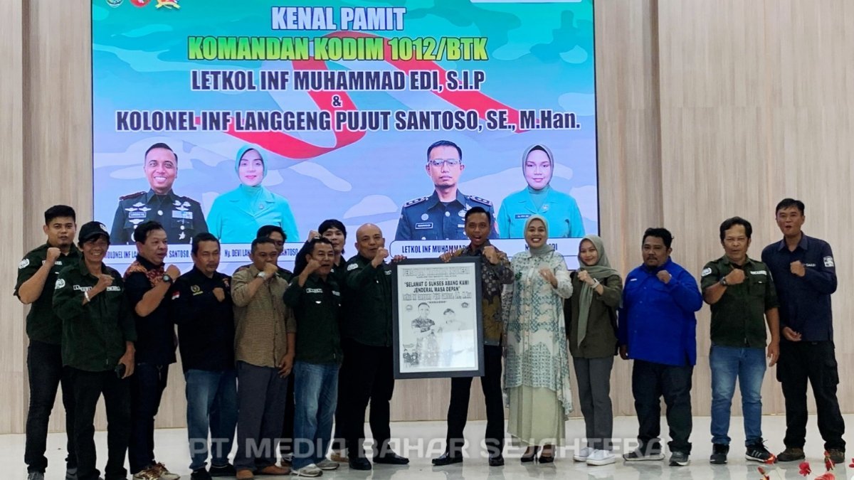 kenal-pamit-dandim-1012/buntok,-pwi-barsel-beri-penghargaan-dan-harapan