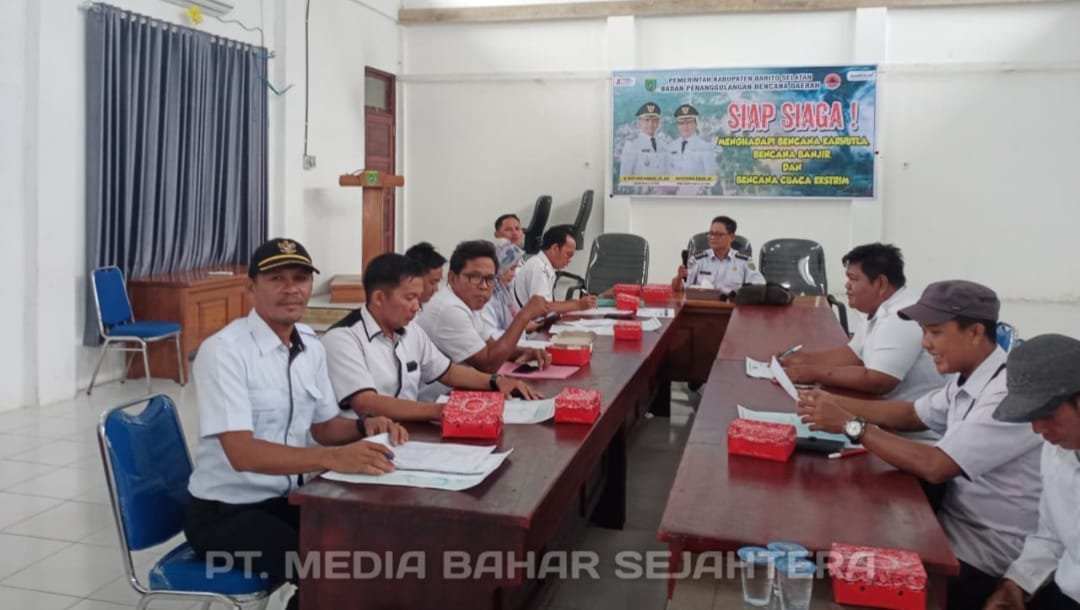 camat-karau-kuala-pimpin-rapat-penyusunan-kajian-risiko-bencana-tahun-2025