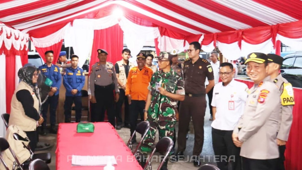 jelang-natal-2025,-forkopimda-barito-selatan-turun-langsung-pantau-gereja-dan-pos-pengamanan