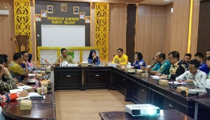 Pemkab Barsel Bahas Penyesuaian Tarif Retribusi Daerah 2026, Target PAD Capai Rp212 Miliar