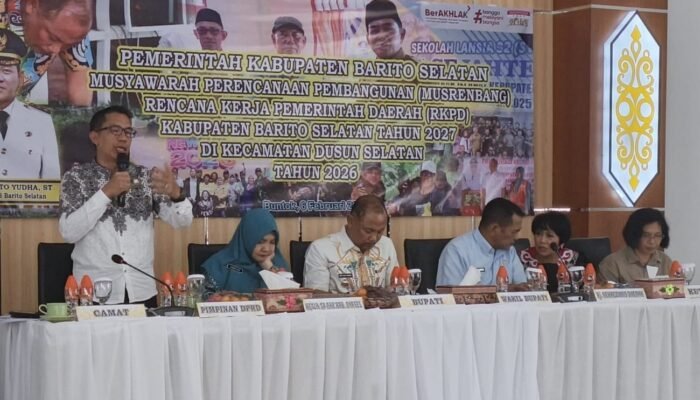 Sejumlah Anggota DPRD Kabupaten Barito Selatan menghadiri kegiatan Musrenbang.‎
