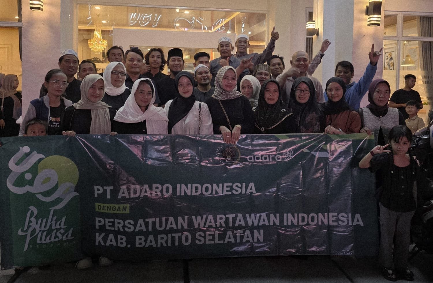 pwi-barito-selatan-dan-pt-adaro-indonesia-pererat-silaturahmi-melalui-buka-puasa-bersama
