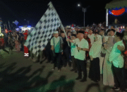 Bupati Barsel Lepas Pawai Tanglong Bagarakan Sahur Ramadhan 1447 H di Water Front City