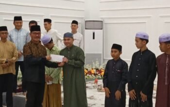 ketua-dprd-barsel-hadiri-buka-puasa-bersama-dan-peresmian-rumah-jabatan-wakil-bupati
