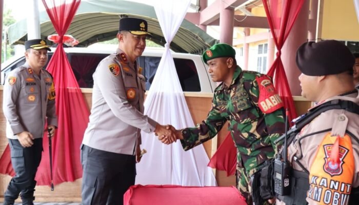 Kapolda Kalteng Pantau Arus Balik Lebaran di Barsel, Kunjungi Pos Pelayanan Bundaran Sanggu