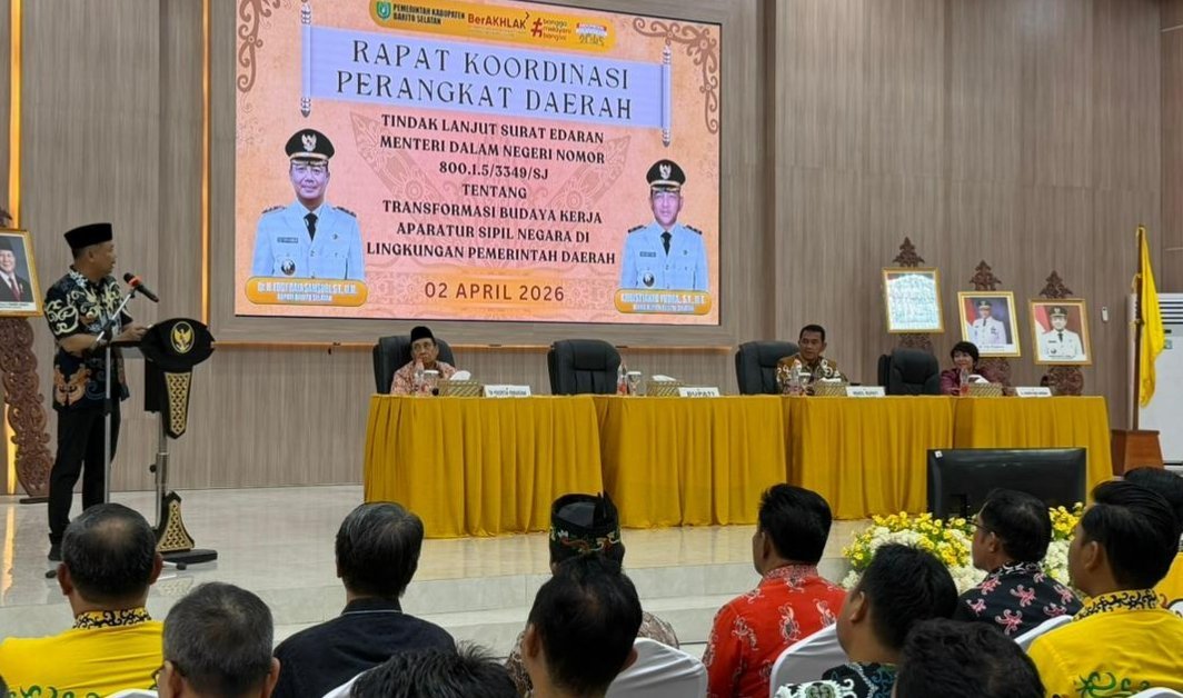 bupati-barito-selatan-resmi-buka-rakor,-terapkan-wfo-wfh-untuk-dorong-transformasi-budaya-kerja-asn