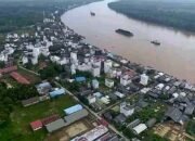 Ironi Negeri Terang: Kecamatan Tertua di Barsel Masih Gelap Gulita, Warga Menjerit Minta Listrik 24 Jam!