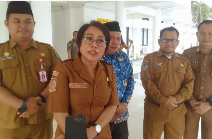 pj-sekda-barito-selatan-lepas-kafilah-mtq-korpri-viii-kalteng-ke-murung-raya,-tekankan-keikhlasan-di-tengah-efisiensi-anggaran