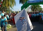 Semarak HUT Bhayangkara ke-80, Pj Sekda Barsel Lepas Jalan Sehat yang Diikuti Ribuan Warga