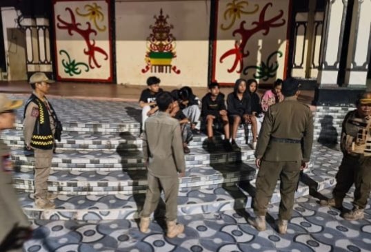 satpol-pp-barito-selatan-gelar-patroli-malam,-tindak-lanjuti-keluhan-warga-soal-balap-liar-dan-remaja-nongkrong