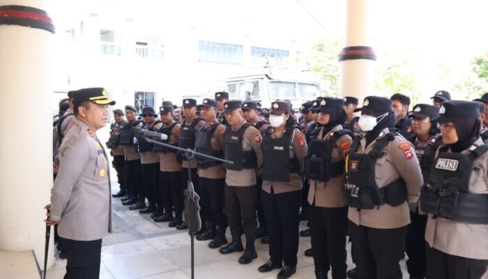 Amankan Aksi Damai di Kantor DPRD, Polres Barito Selatan Kedepankan Pendekatan Humanis