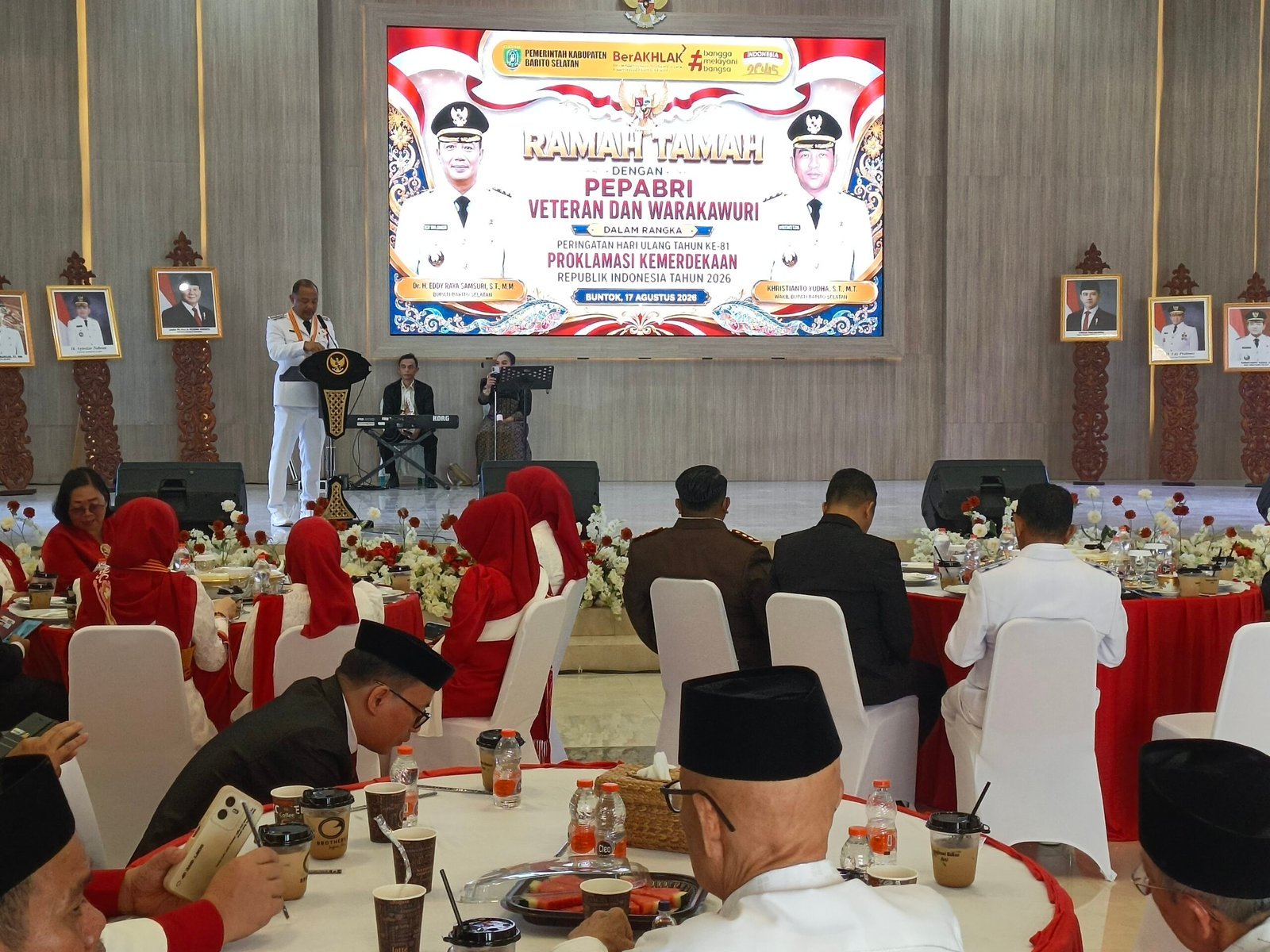 bupati-barsel-hadiri-ramah-tamah-bersama-veteran-dan-warakawuri,-tegaskan-penghormatan-kepada-pejuang-bangsa
