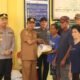 Wabup Barsel Serahkan Bantuan Cadangan Pangan Di Madara dan Minta Warga Jangan Bakar Lahan