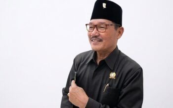 ketua-dprd-barsel-ucapkan-selamat-kepada-ita-minarni,-harapkan-birokrasi-makin-profesional