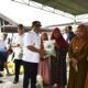 Bupati dan Wabup Barsel Salurkan Bansos dan Cadangan Pangan ke Rantau Bahuang, Keluarga Berisiko Stunting Jadi Perhatian